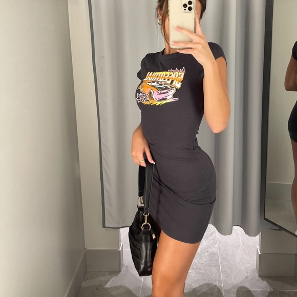 H&M Mini Dress - Picture 2 of 2